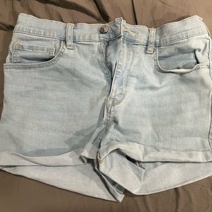 Light denim shorts from Pacsun